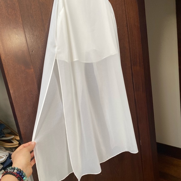 bar III off-white tunic with sheer layer - Picture 3 of 8